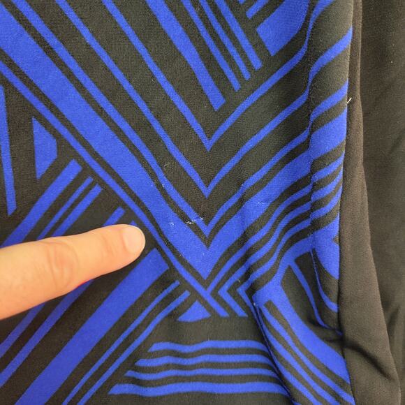 Robbie Bee 1X Black & Blue Striped Print Short Sleeve Dress - Picture 6 of 6